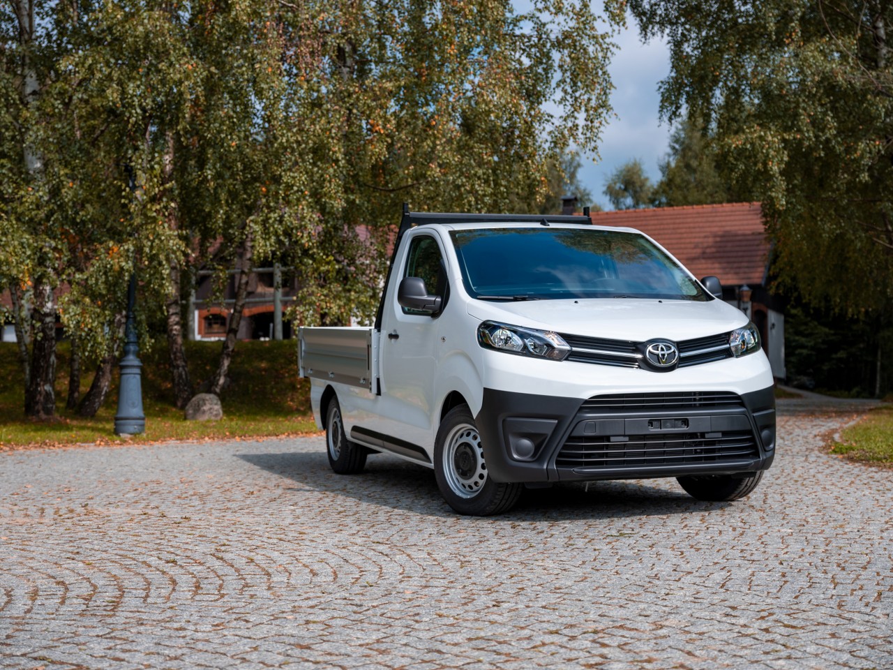 Toyota PROACE PLATFORMA